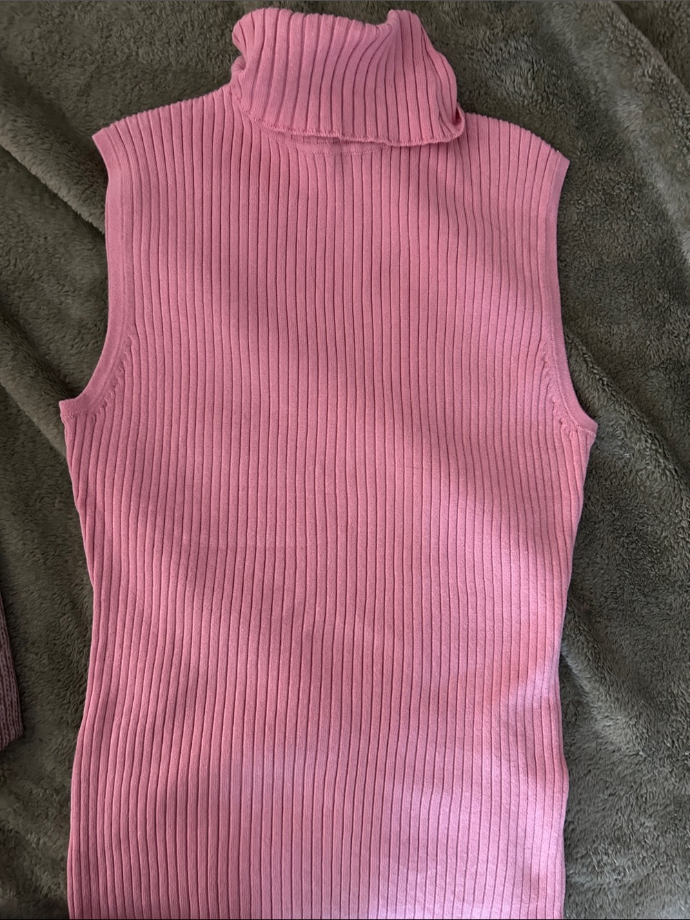 Chadwicks Pink Ribbed Sleeveless Turtleneck Tank